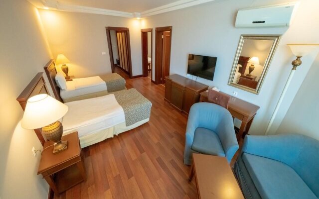 Bodrum Holiday Resort & Spa