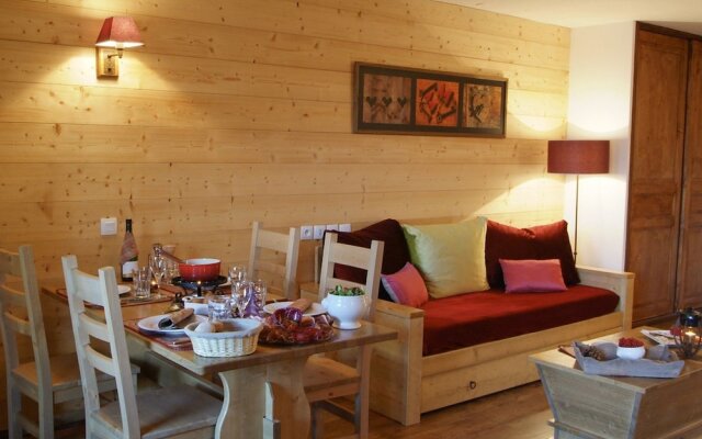 Comfortable Studio in Brides les Bains 600m From the Skilift