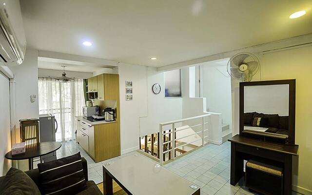 Hin Num Sai Suay Residence By Puppap