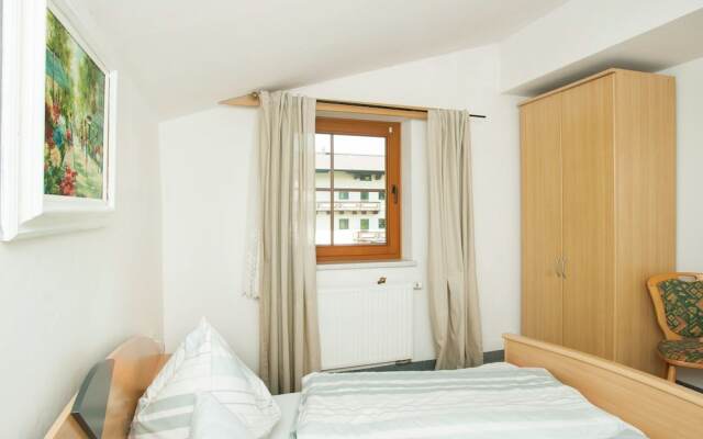 Comfortable Apartment in Saalbach-hinterglemm Near Ski Area