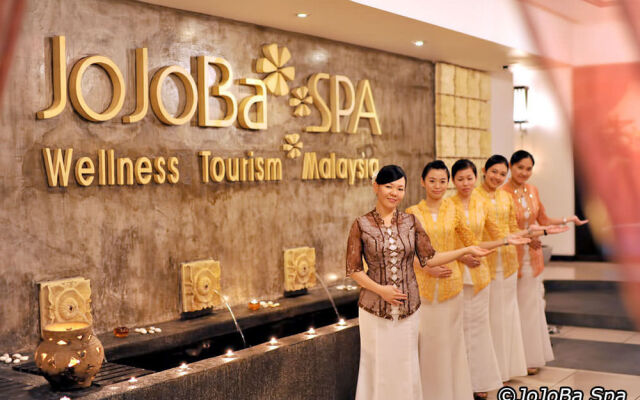 Berjaya Times Square Apartment Complex