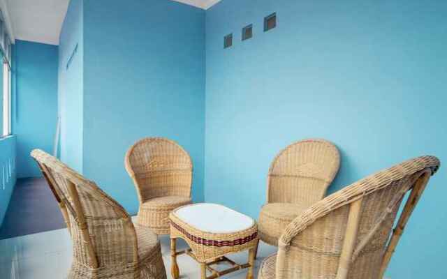 Super OYO 356 Titipapan Residence