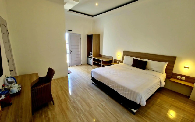Nipuri Hotel