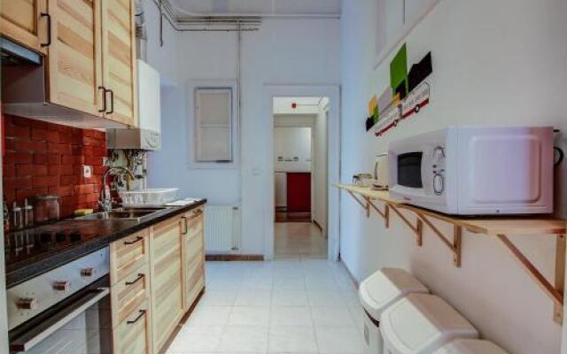 Pal's Mini Hostel
