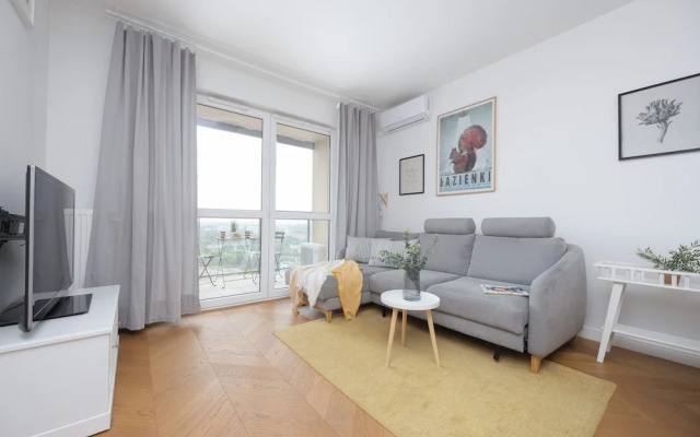 Bright Apartment for 3 People by Renters