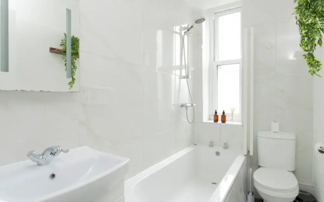 Brighton Seaside - Apartment - Sleeps 2