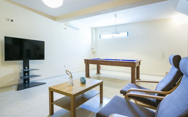 Unique Villa Ratzakli