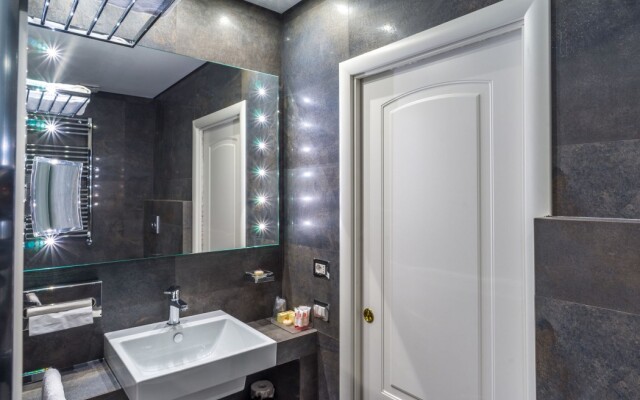 RSH Luxury Spanish Steps Terrace