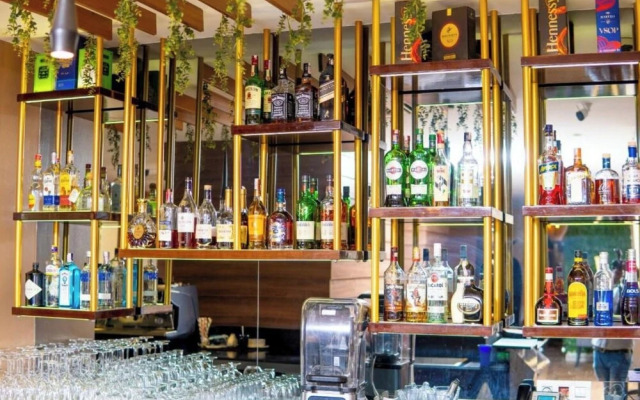 Africa's Touch & Leisure