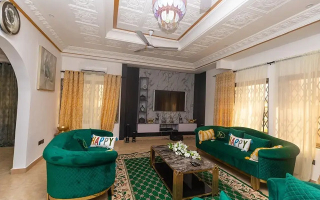 Philade Glorified Airbnb
