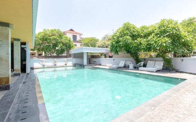 Flagship 2688 Guntur Hotel