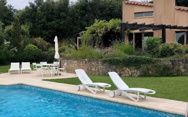 Spacious Villa in Valbonne with Swimming Pool