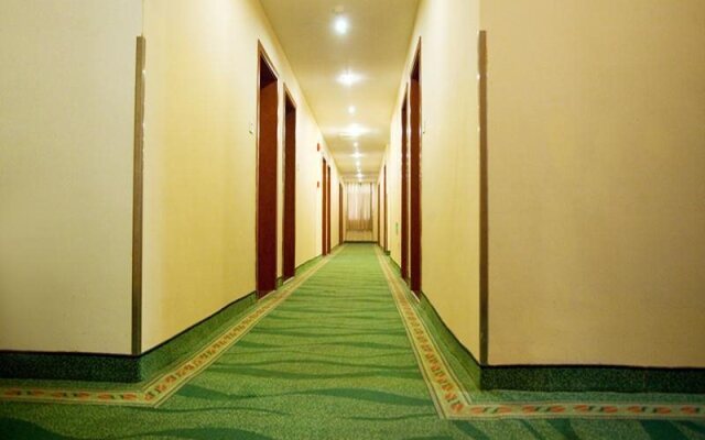 GreenTree Inn Shanghai Nanqiao Nanfeng Highway Express Hotel