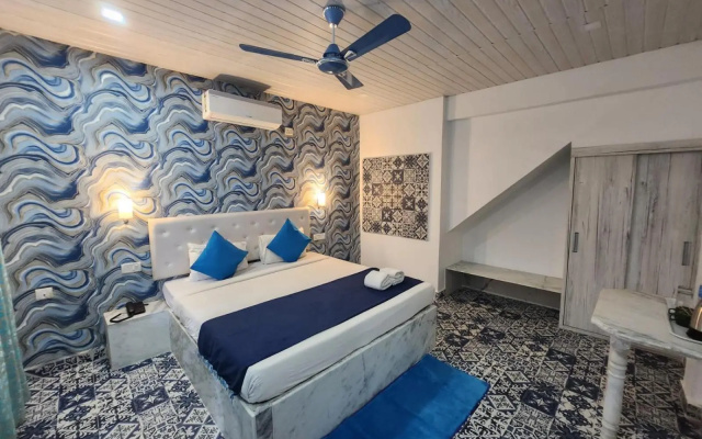 Paradise Village Beach Resort – Guest Rooms – Calangute