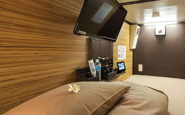 Anshin Oyado Shinjuku - Caters to Men – Guest Rooms – Tokyo