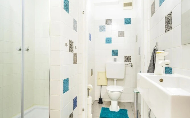 10Min Downtown 3 rooms Parking Metro100m