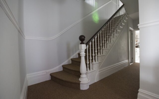 Holbein House B&B