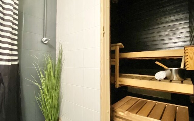 TH City Suite 1