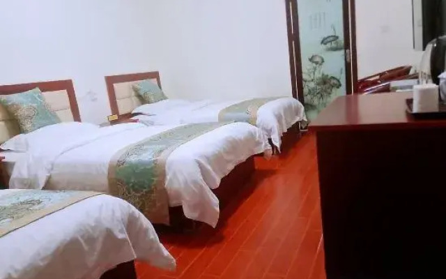 Tianliyuan lnn in Fenghuang ancient city