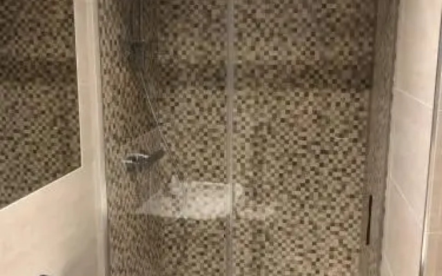 Westone Suite710-hosted by Sweetstay