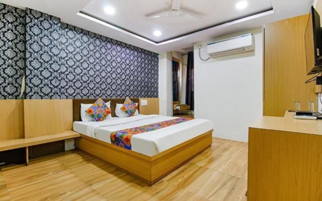 Fabhotel Surbhi