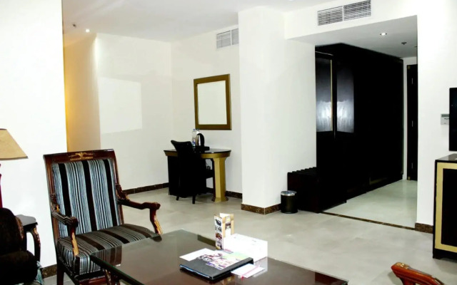 Tourist Hotel