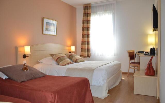 Brit Hotel Chateaudun