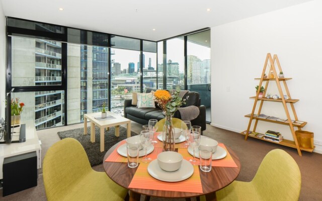 Exquisite Apartments Docklands