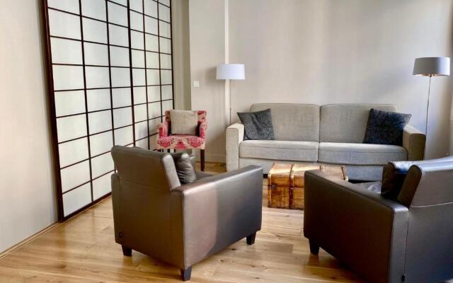 LOUVRESeine 1-minby Pad-à-Terre est '99 5 hotel standards