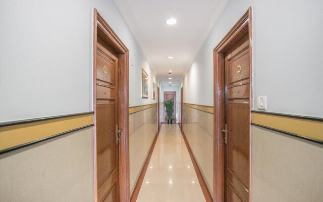 OYO 579 Hotel AAB