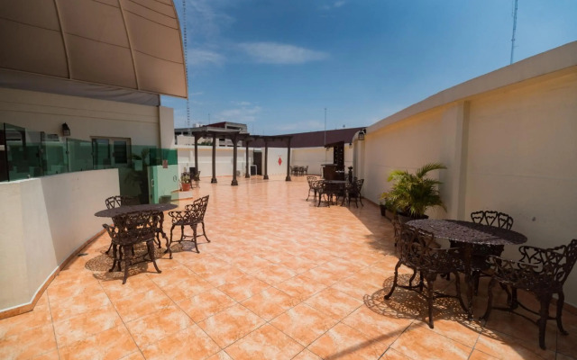 Hotel Alcazar