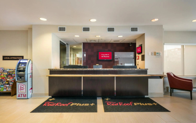 Red Roof Inn PLUS+ Boston - Logan