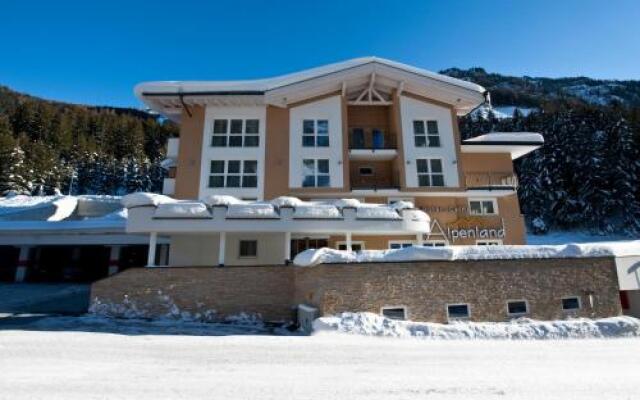 Hotel Garni Alpenland