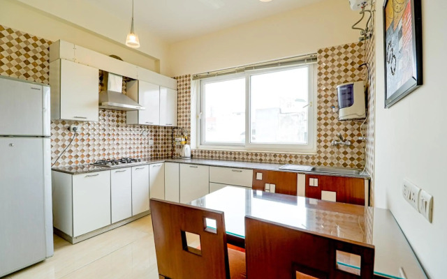 OYO Premium Noida Amity