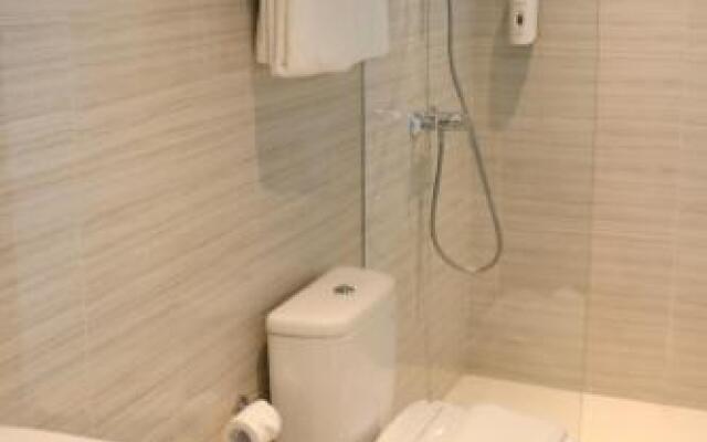 TravelHub Hotel Kualanamu