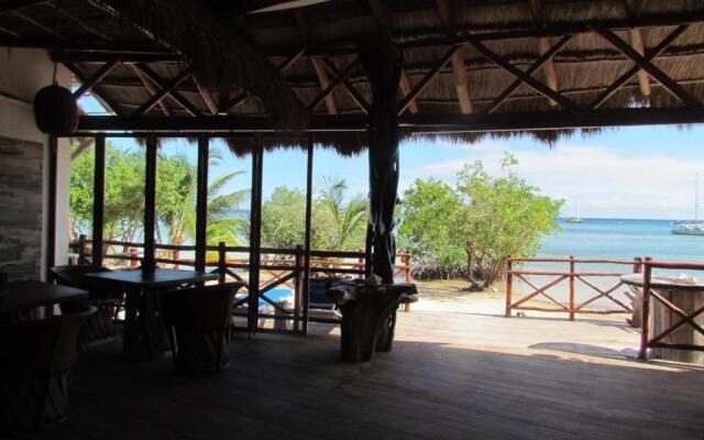 Porto Coral Hotel & Suites