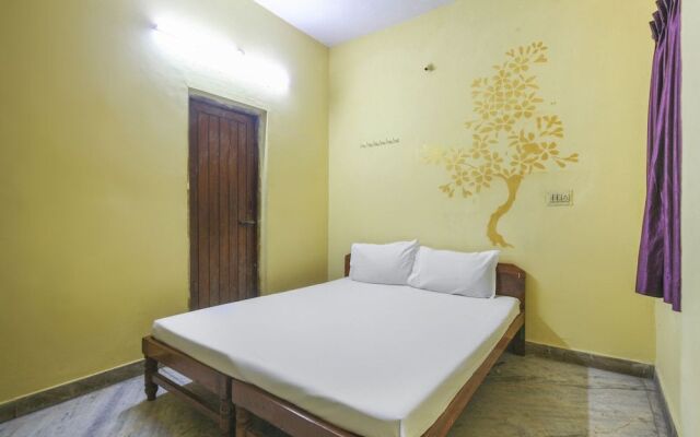 Spot on 47256 Rajbhavan