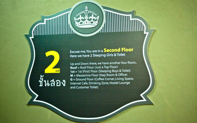 Sleep cafe hostel