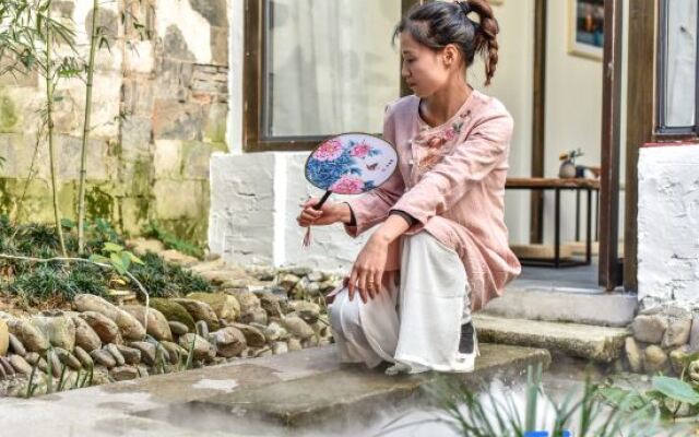 Hongcun Yunxi Mengying Huizhou courtyard Resort