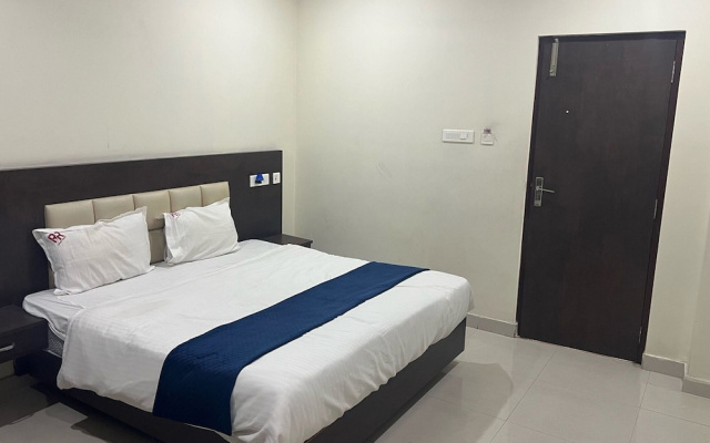 Townhouse Kanithi Road