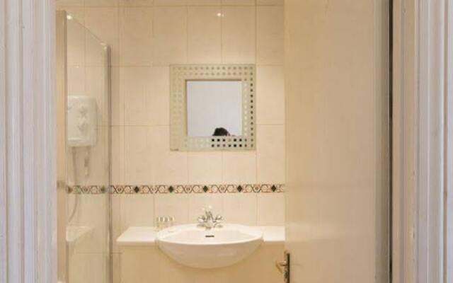 Fg Apartments - Earls Court Residence