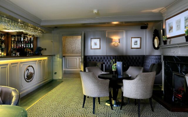 Macdonald Compleat Angler