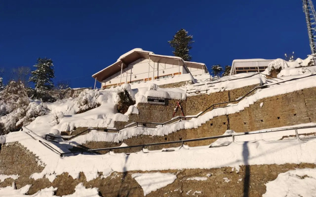 Dream Mountain Resort