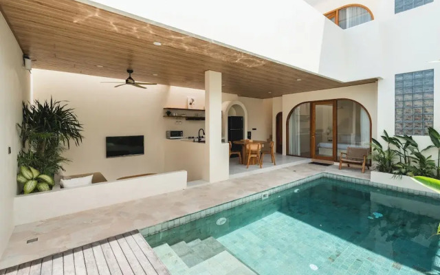 Copper Estate 2 by Alfred in Bali