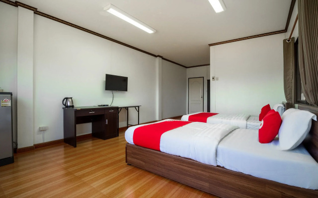 OYO 836 PK Residence