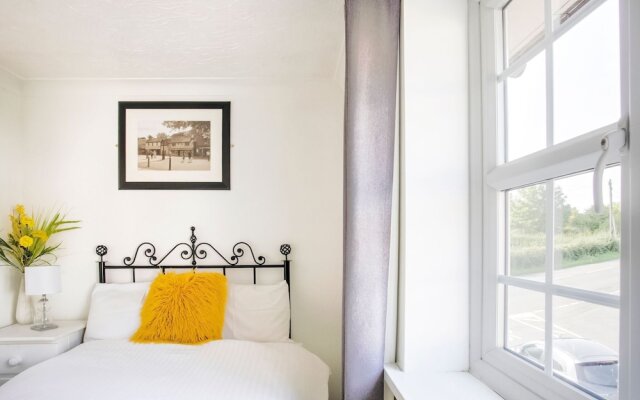 Rustic Holiday Home in Birmingham near Motorcycle Museum