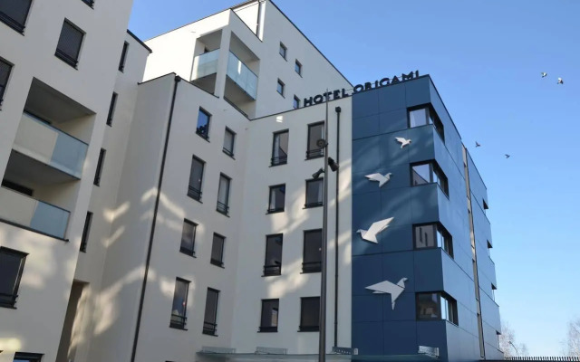 Origami Hotel