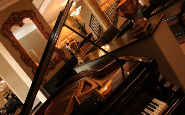 Velmore Hotel & Spa