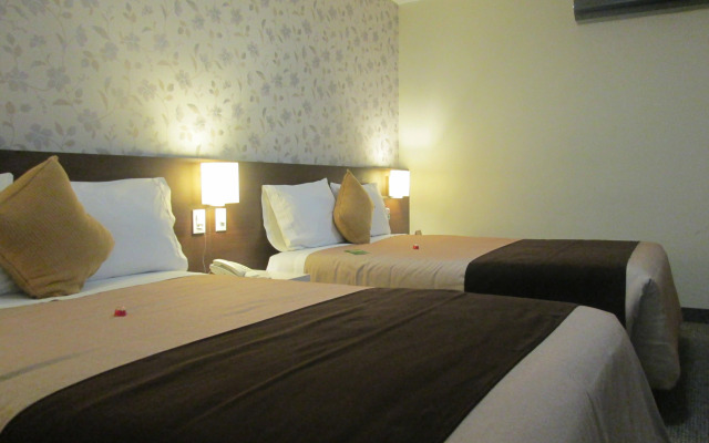 Palmetto Hotel Business La Perla