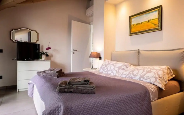 Family Friendly Italian Lakes Holiday Rental With Pool